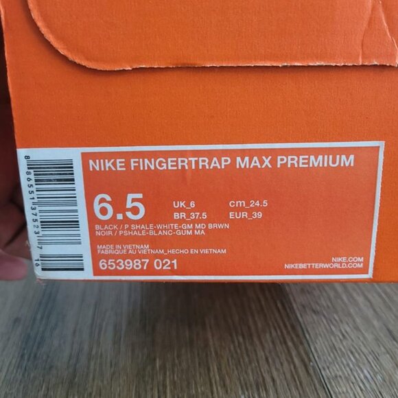 Nike Fingertrap Max Premium “Gum Sole” - Picture 5 of 10